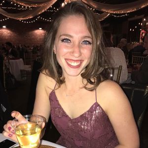 Meet your Posher, Cassandra